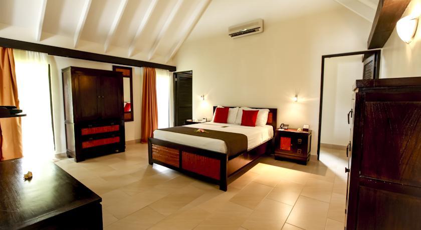 The Warwick Fiji Otel Korolevu  Dış mekan fotoğraf A bedroom at the resort