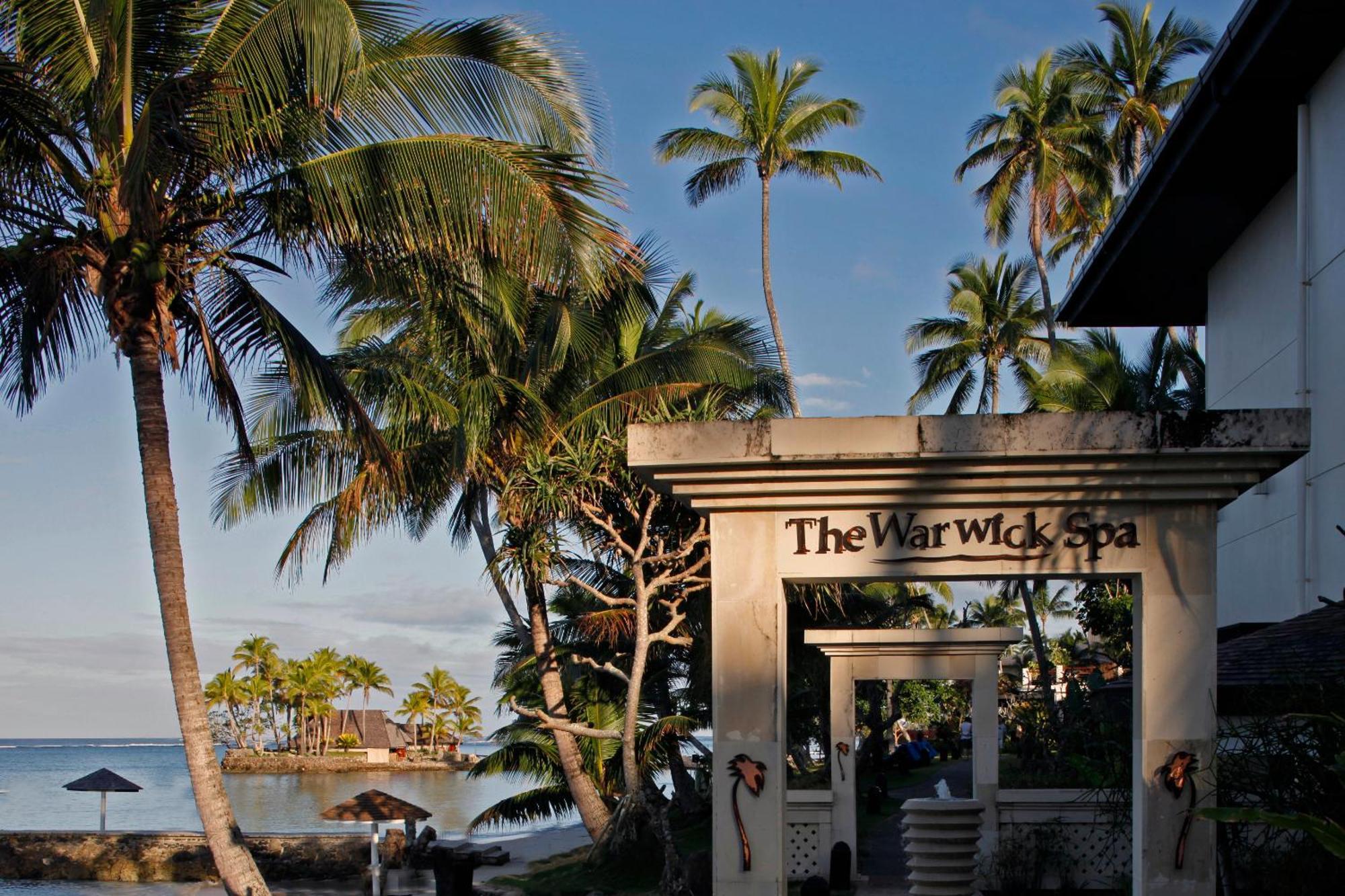 The Warwick Fiji Otel Korolevu  Dış mekan fotoğraf The Warwick Spa