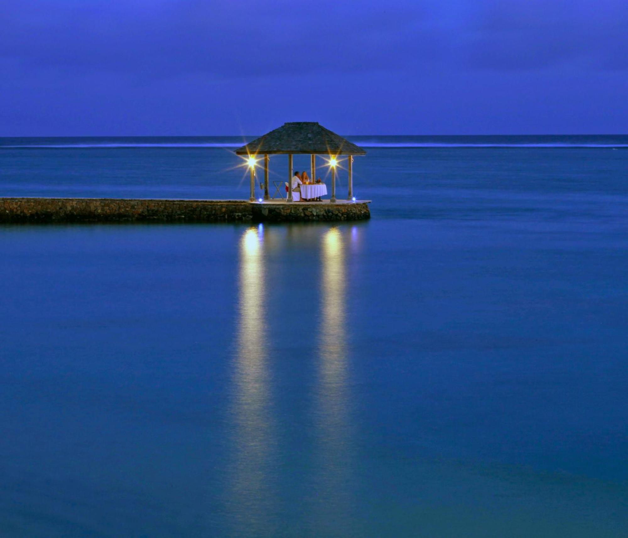 The Warwick Fiji Otel Korolevu  Dış mekan fotoğraf Spa at the Taj Bengal