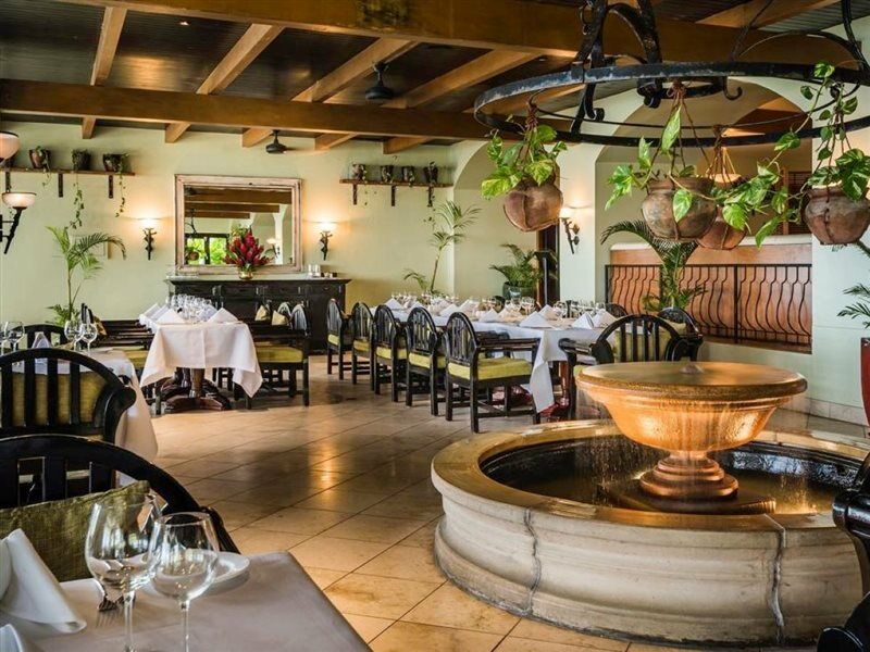 The Warwick Fiji Otel Korolevu  Dış mekan fotoğraf Restaurant